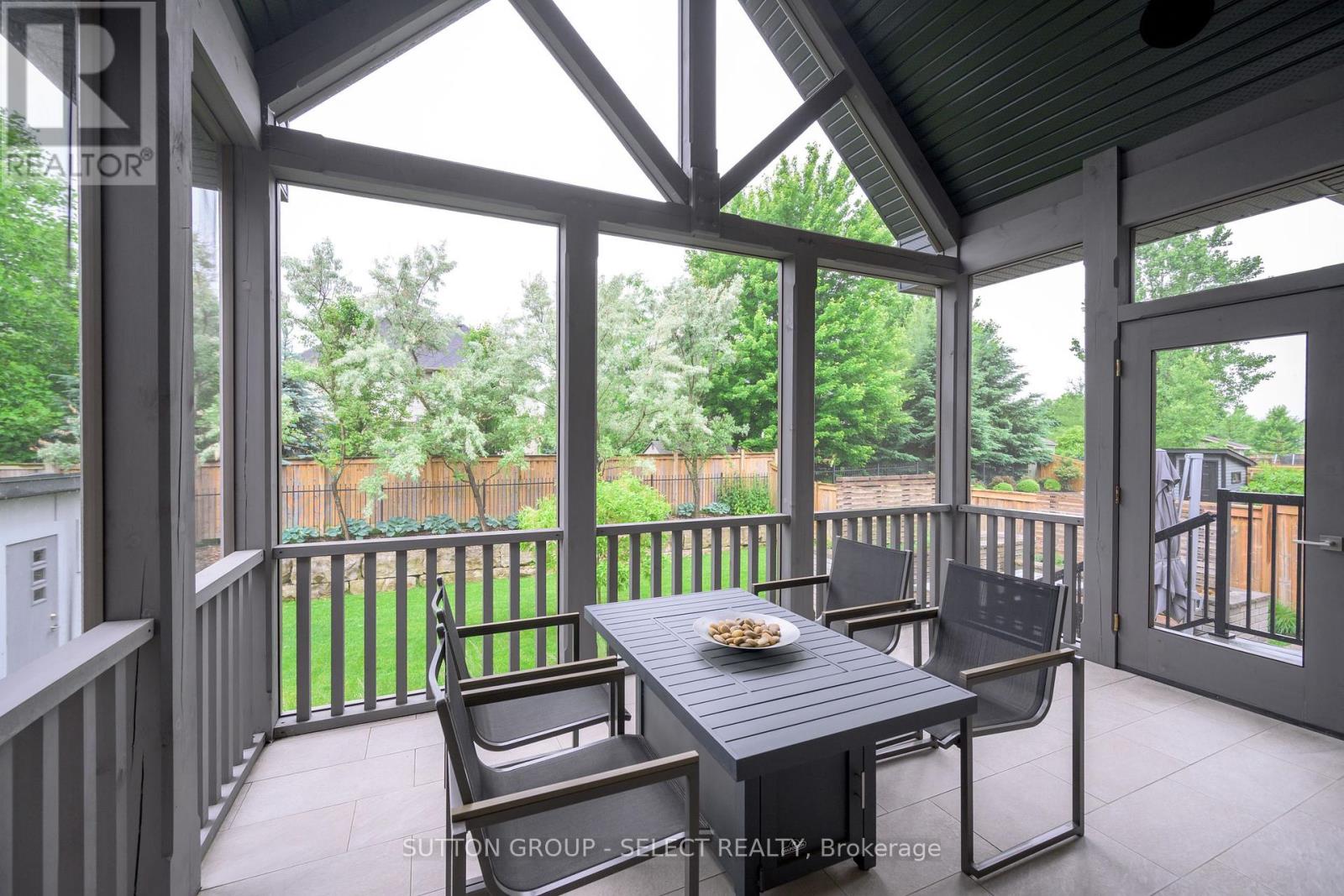 346 Bradwell Chase, London North, Ontario  N6G 0P7 - Photo 12 - X12397058
