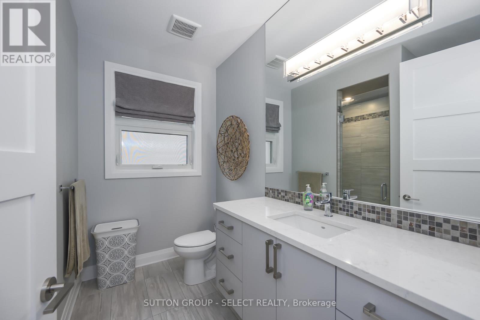 346 Bradwell Chase, London North, Ontario  N6G 0P7 - Photo 21 - X12397058