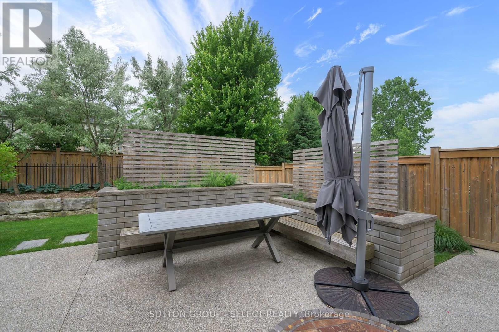 346 Bradwell Chase, London North, Ontario  N6G 0P7 - Photo 33 - X12397058