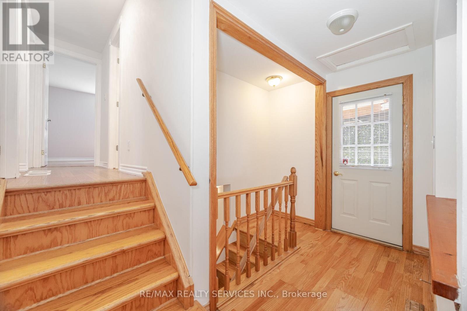 6 Glenmore Crescent, Brampton, Ontario  L6S 1H8 - Photo 18 - W12400117