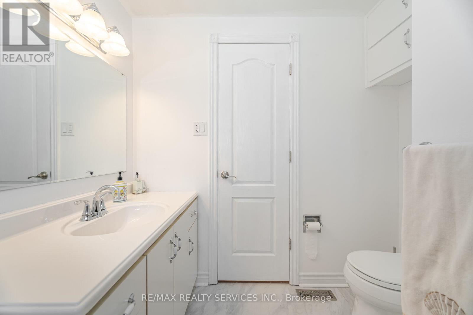 6 Glenmore Crescent, Brampton, Ontario  L6S 1H8 - Photo 26 - W12400117