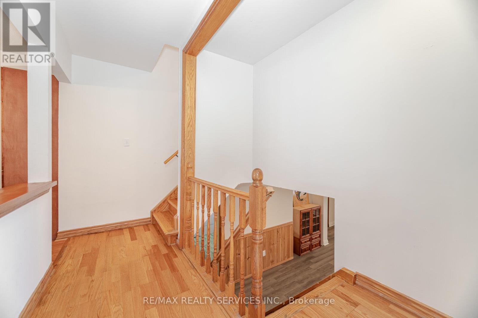 6 Glenmore Crescent, Brampton, Ontario  L6S 1H8 - Photo 27 - W12400117