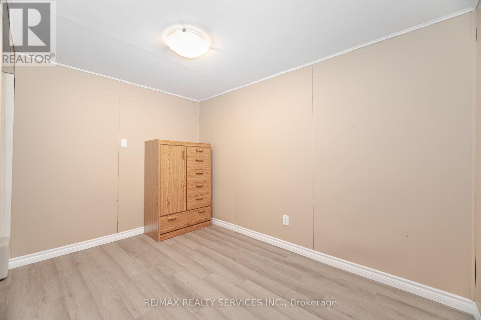 6 Glenmore Crescent, Brampton, Ontario  L6S 1H8 - Photo 32 - W12400117