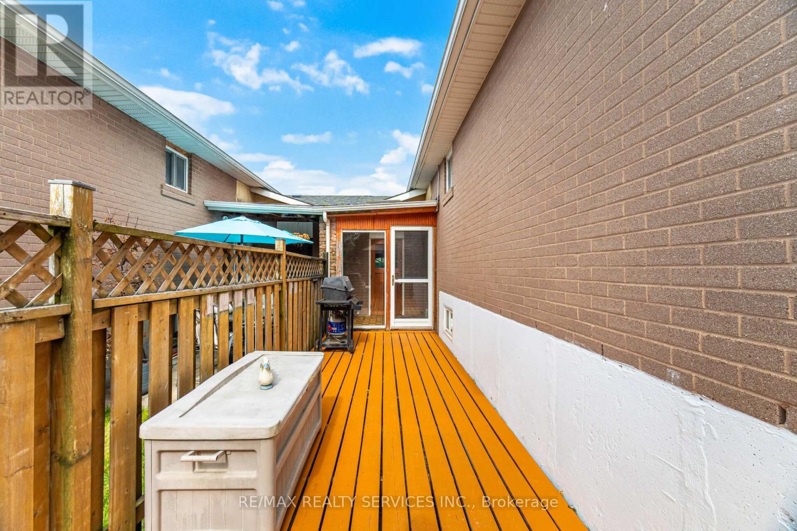6 Glenmore Crescent, Brampton, Ontario  L6S 1H8 - Photo 37 - W12400117