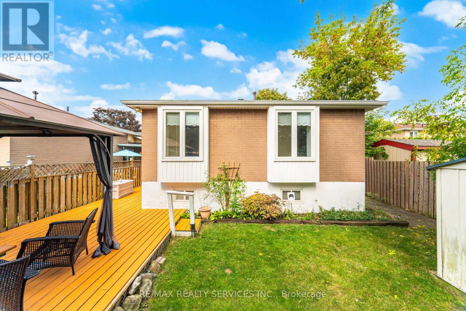 6 Glenmore Crescent, Brampton, Ontario  L6S 1H8 - Photo 42 - W12400117