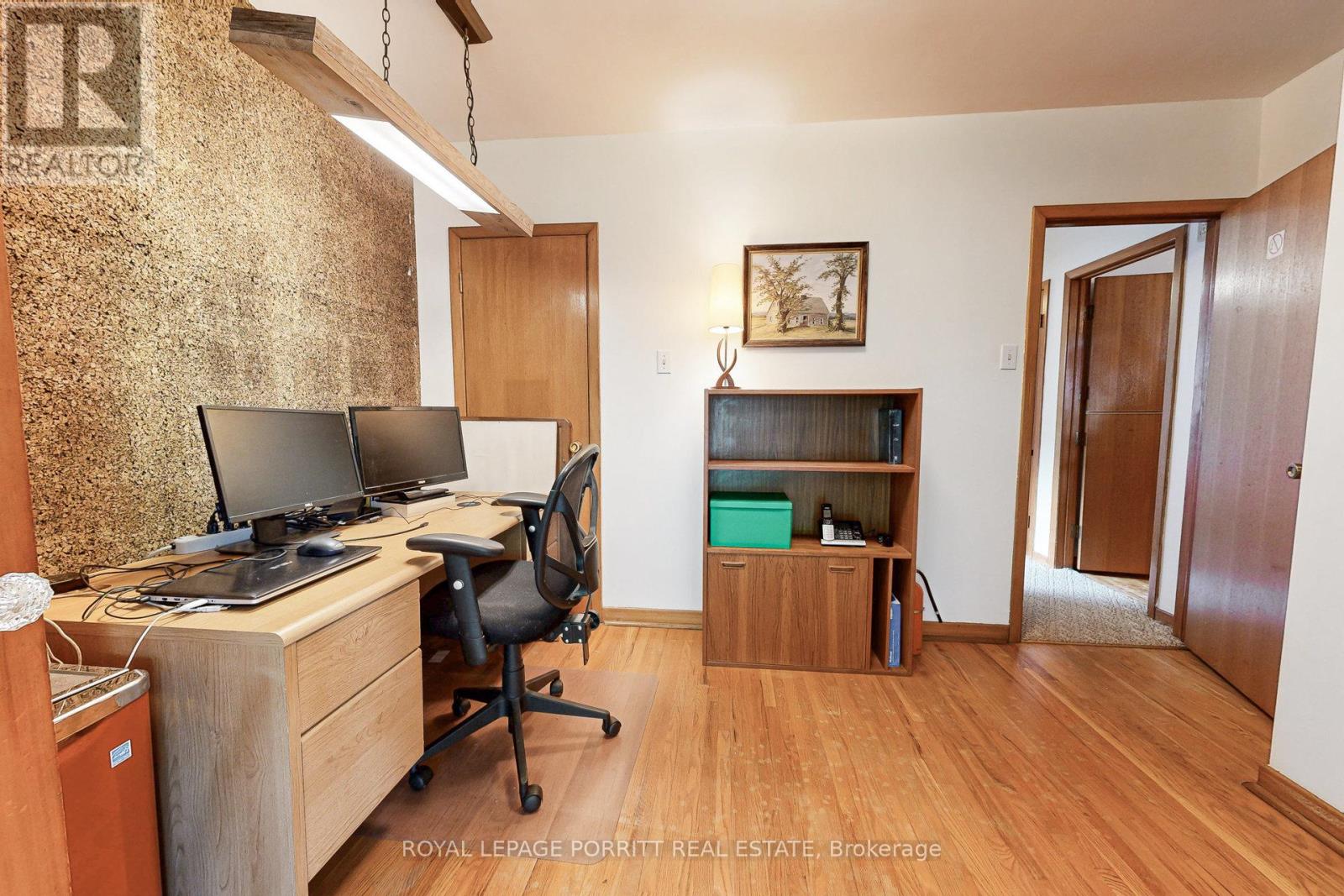 26 Richland Crescent, Toronto (Eringate-Centennial-West Deane), Ontario  M9C 4C2 - Photo 21 - W12400119