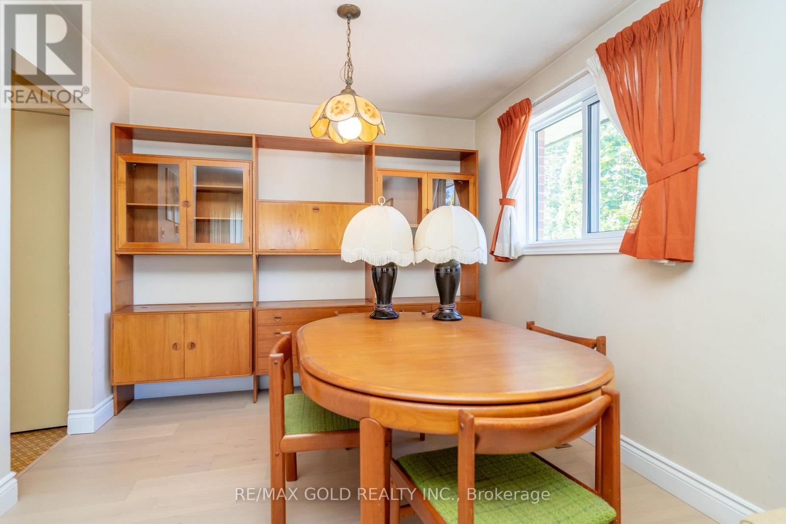 20 Dunster Crescent, Brampton, Ontario  L6T 3J7 - Photo 11 - W12400120