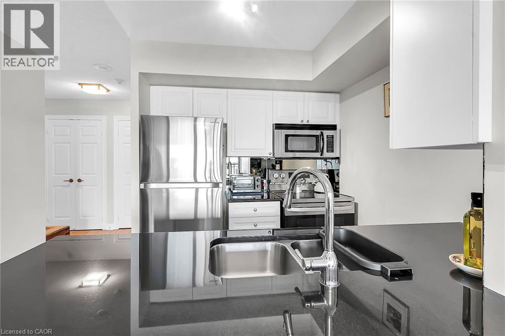 2365 Central Park Drive Unit# 601, Oakville, Ontario  L6H 0C7 - Photo 12 - 40769304