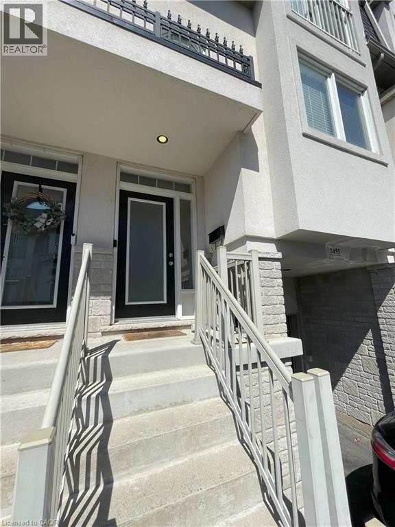 2455 SCHOLARS Common, Burlington, Ontario