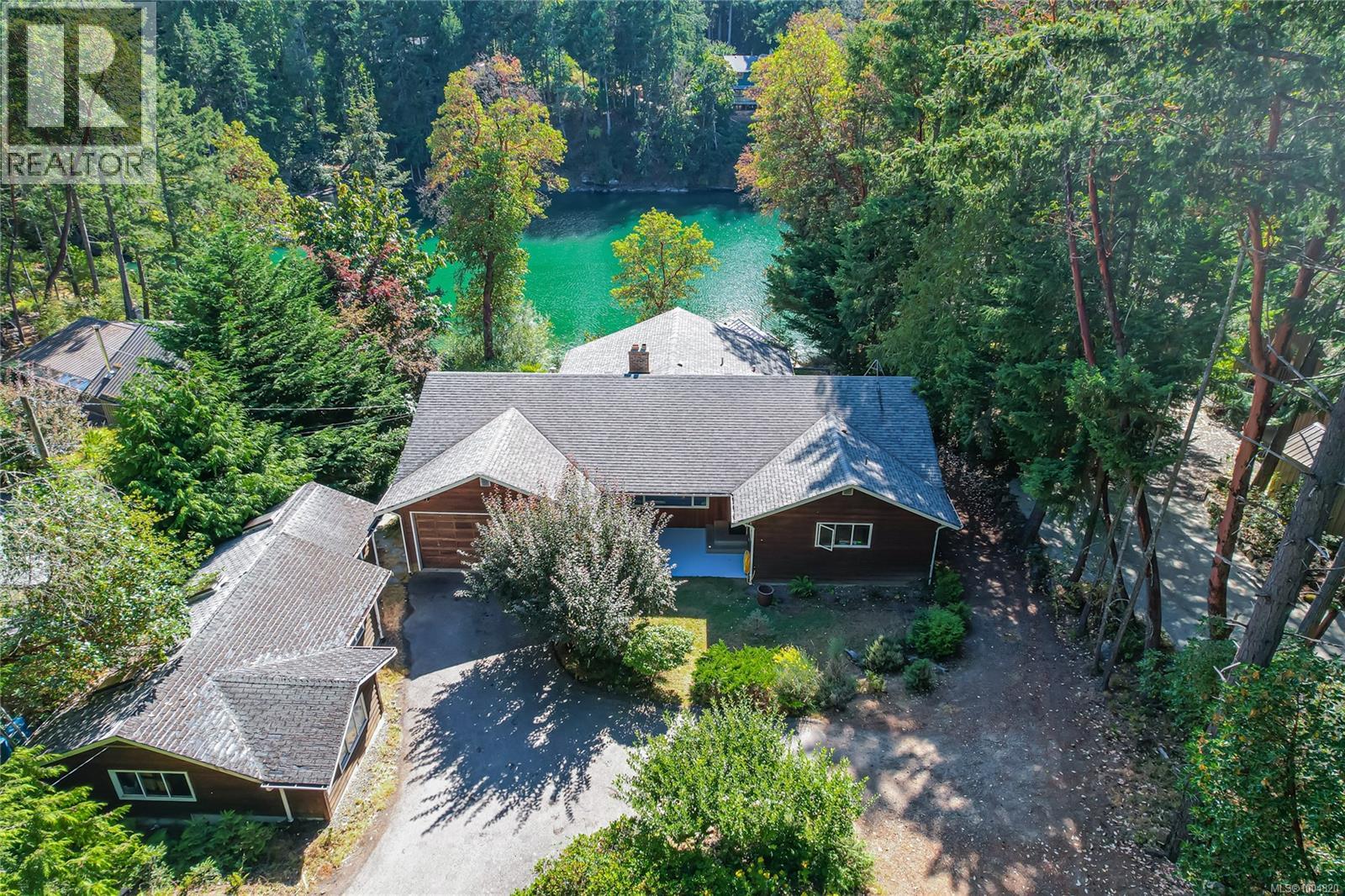 2990 Southey Point Rd, Salt Spring, British Columbia  V8K 1A1 - Photo 2 - 1004320