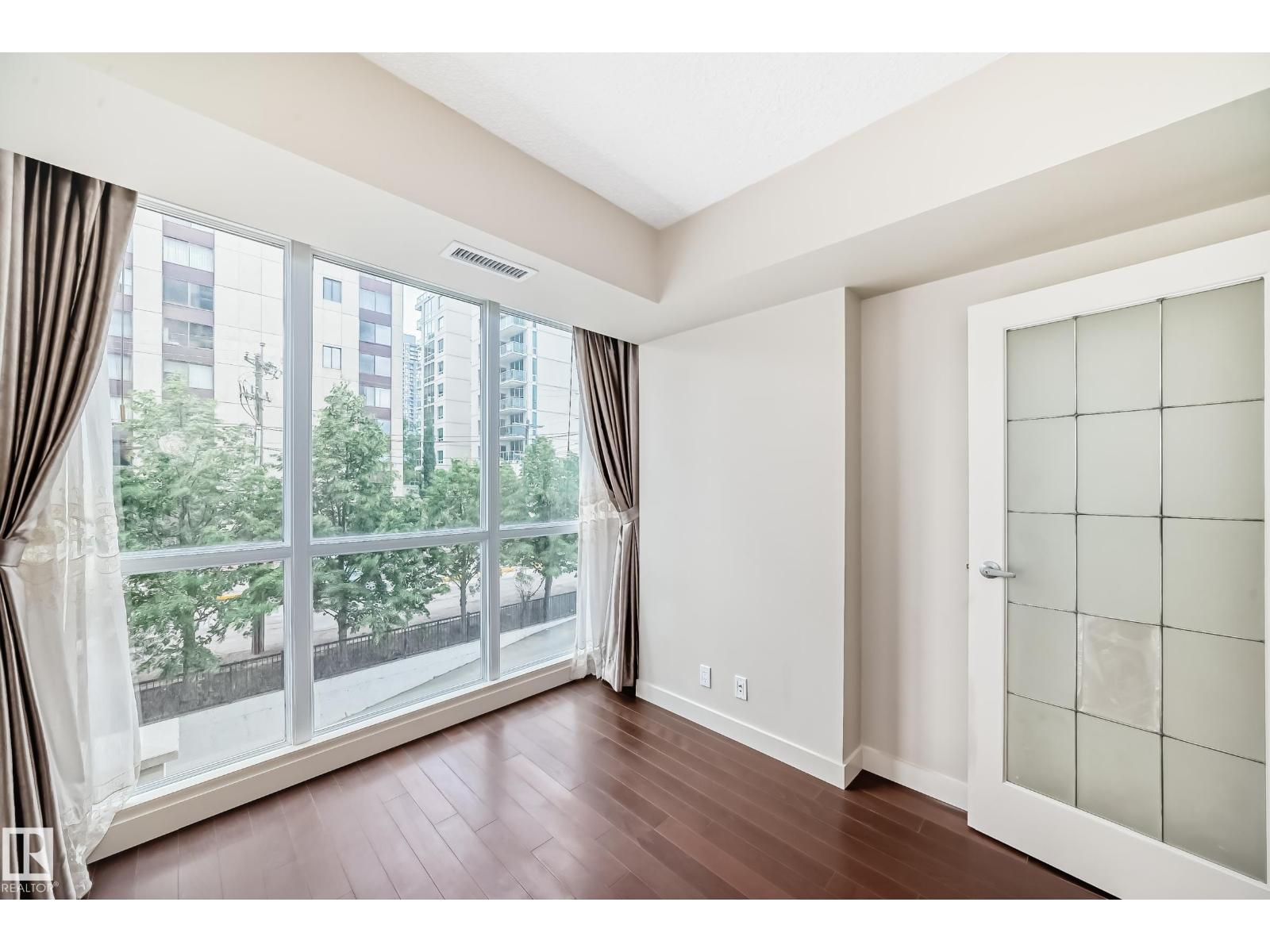 #203 10046 117 St Nw, Edmonton, Alberta  T5K 1X2 - Photo 19 - E4447931