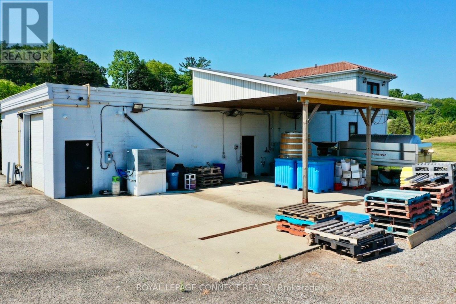 3751 King Street, Lincoln (Lincoln-Jordan/vineland), Ontario  L0R 2C0 - Photo 28 - X12366350