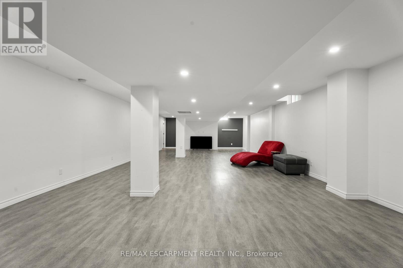 301 Mud Street E, Hamilton, Ontario  L8J 2X7 - Photo 26 - X12400190