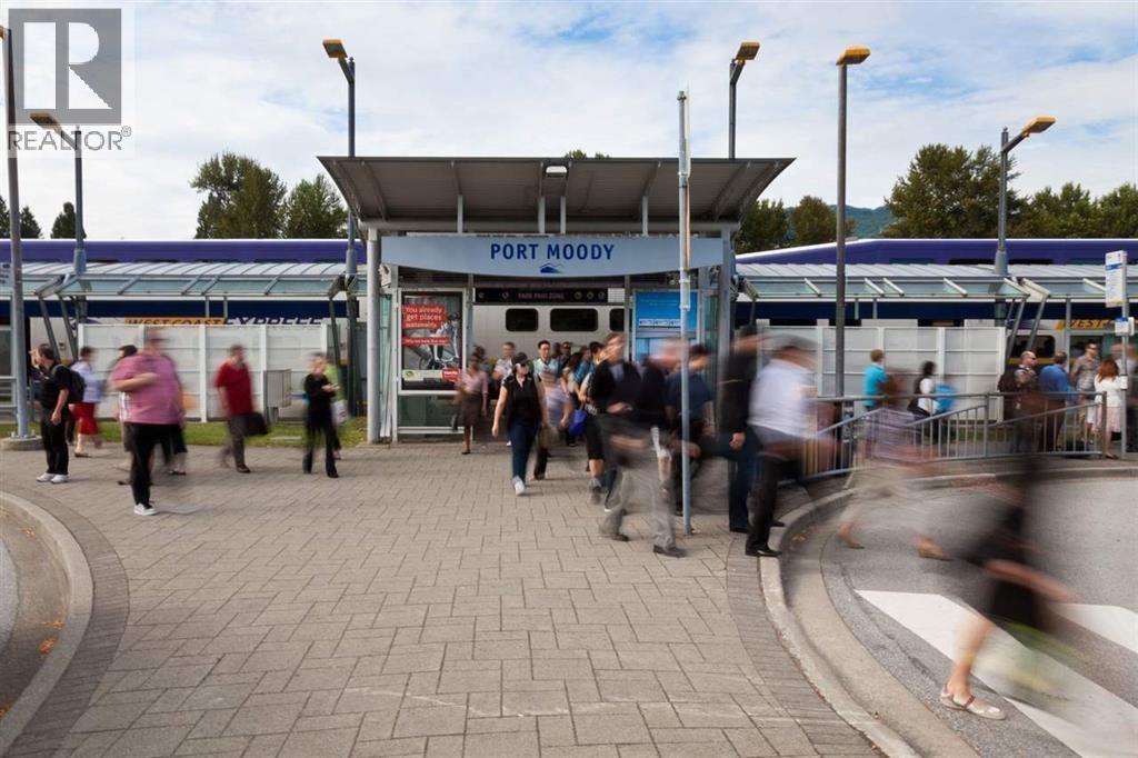 2982 Sunnyside Road, Anmore, British Columbia  V3H 4Y7 - Photo 3 - R3047150