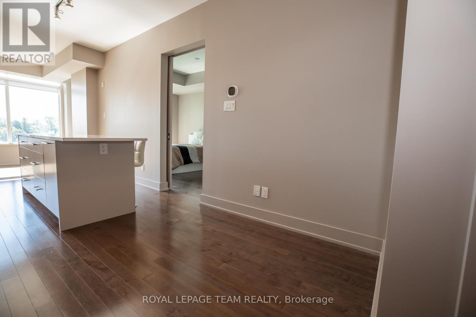 502 - 108 Richmond Road, Ottawa, Ontario  K1Z 0B3 - Photo 12 - X12394103