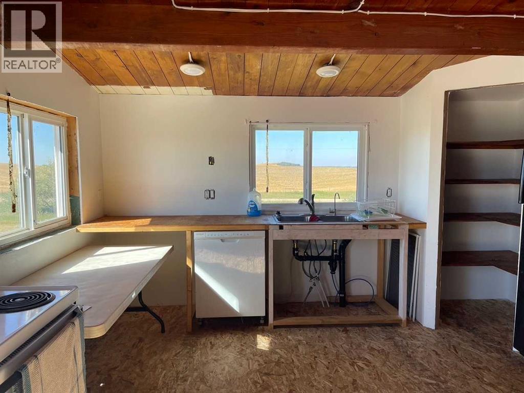 Property at 473021 RR#101 image 5