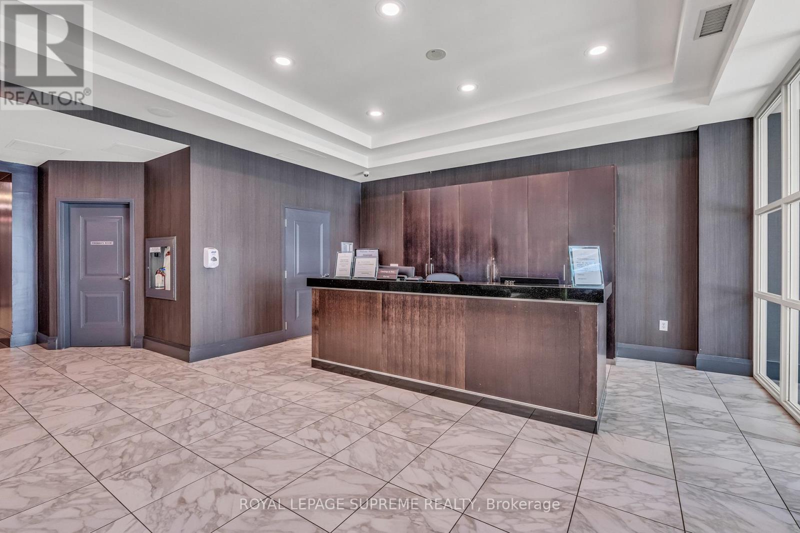 2305 - 125 Western Battery Road, Toronto, Ontario  M6K 3R8 - Photo 2 - C12400222