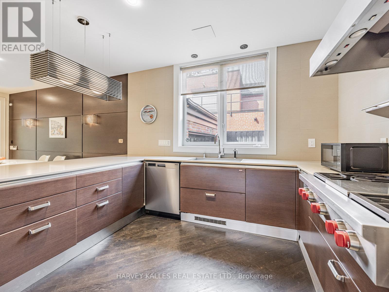 80 Hazelton Avenue, Toronto, Ontario  M5R 2E2 - Photo 21 - C12400232