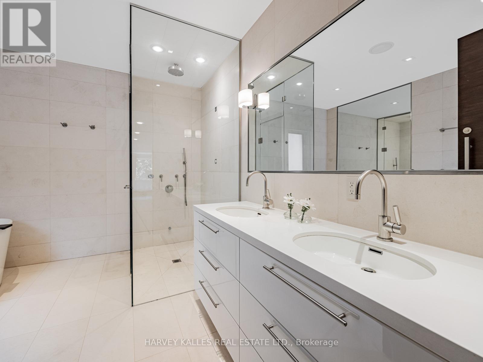 80 Hazelton Avenue, Toronto, Ontario  M5R 2E2 - Photo 28 - C12400232