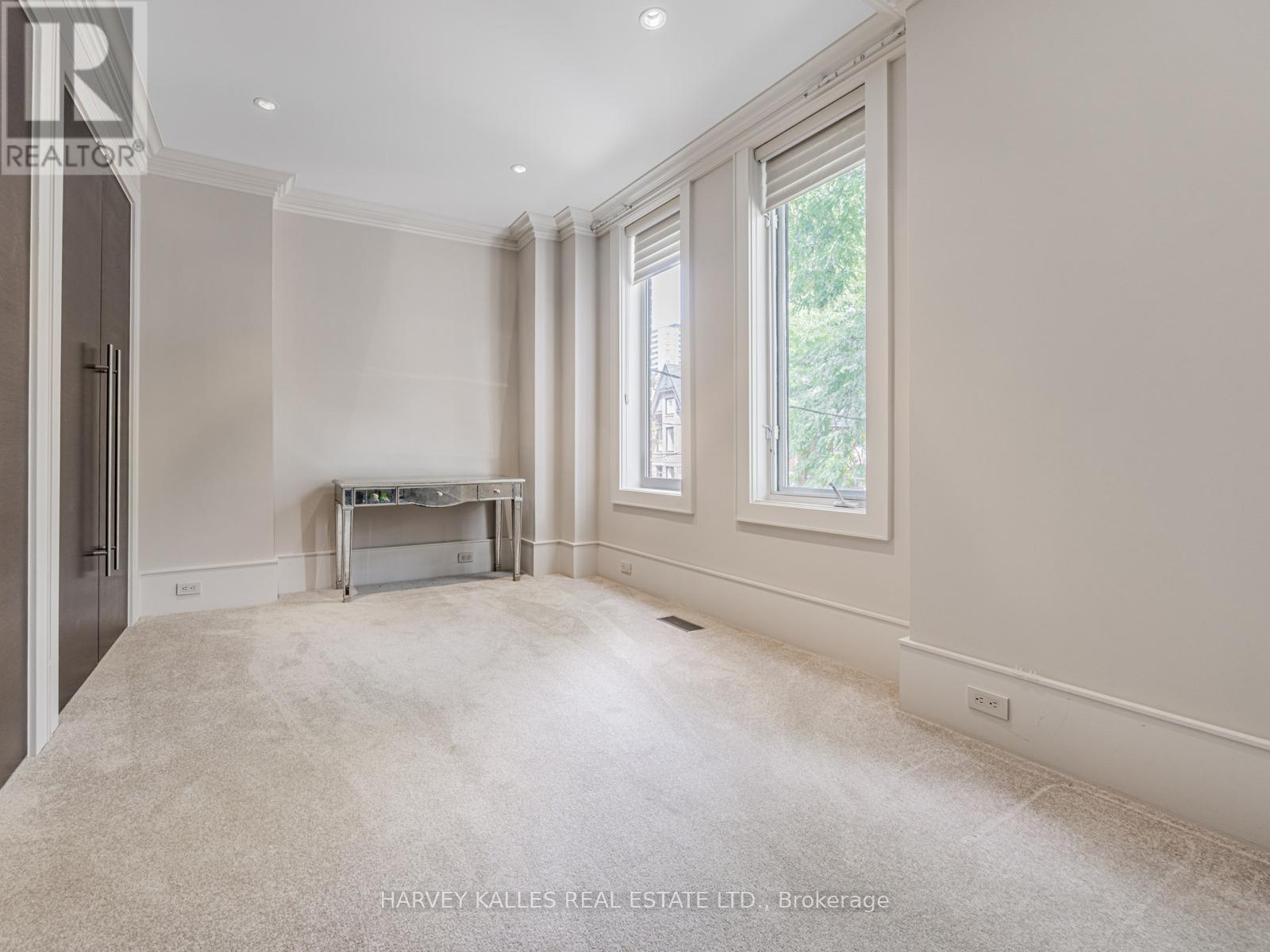 80 Hazelton Avenue, Toronto, Ontario  M5R 2E2 - Photo 30 - C12400232
