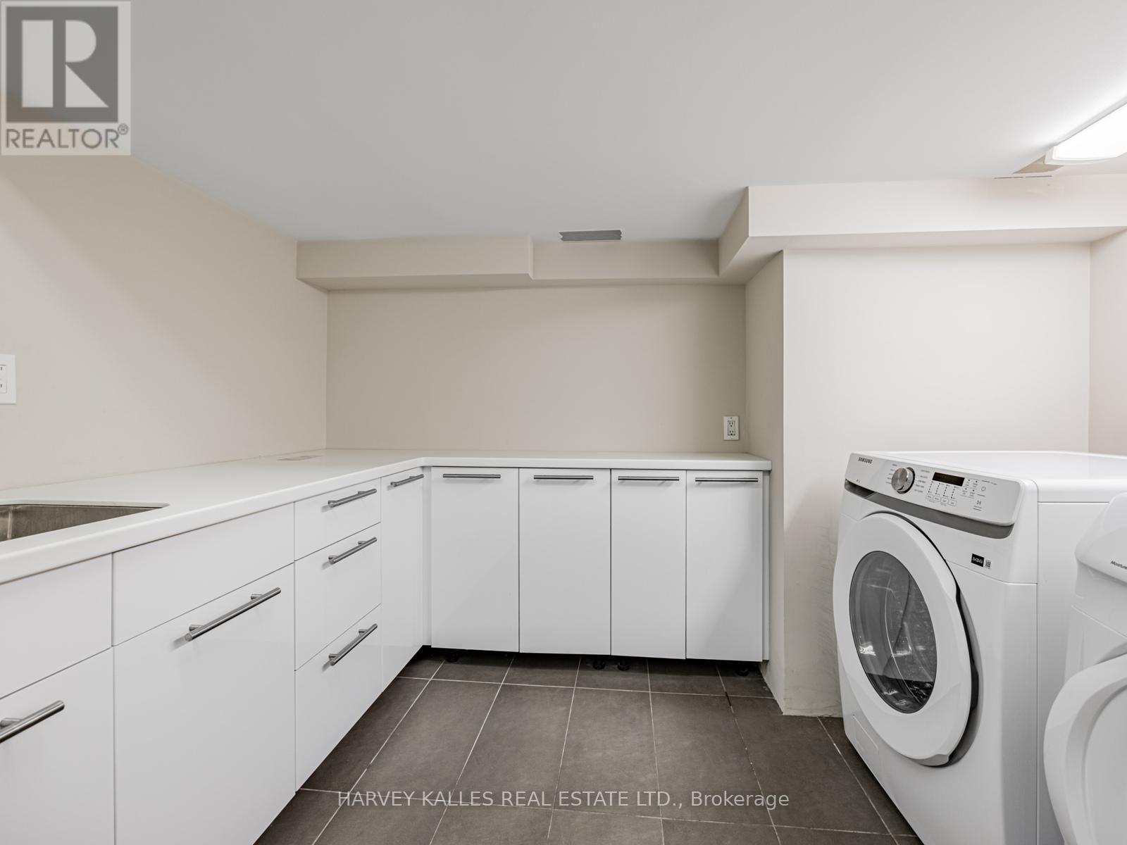 80 Hazelton Avenue, Toronto, Ontario  M5R 2E2 - Photo 40 - C12400232