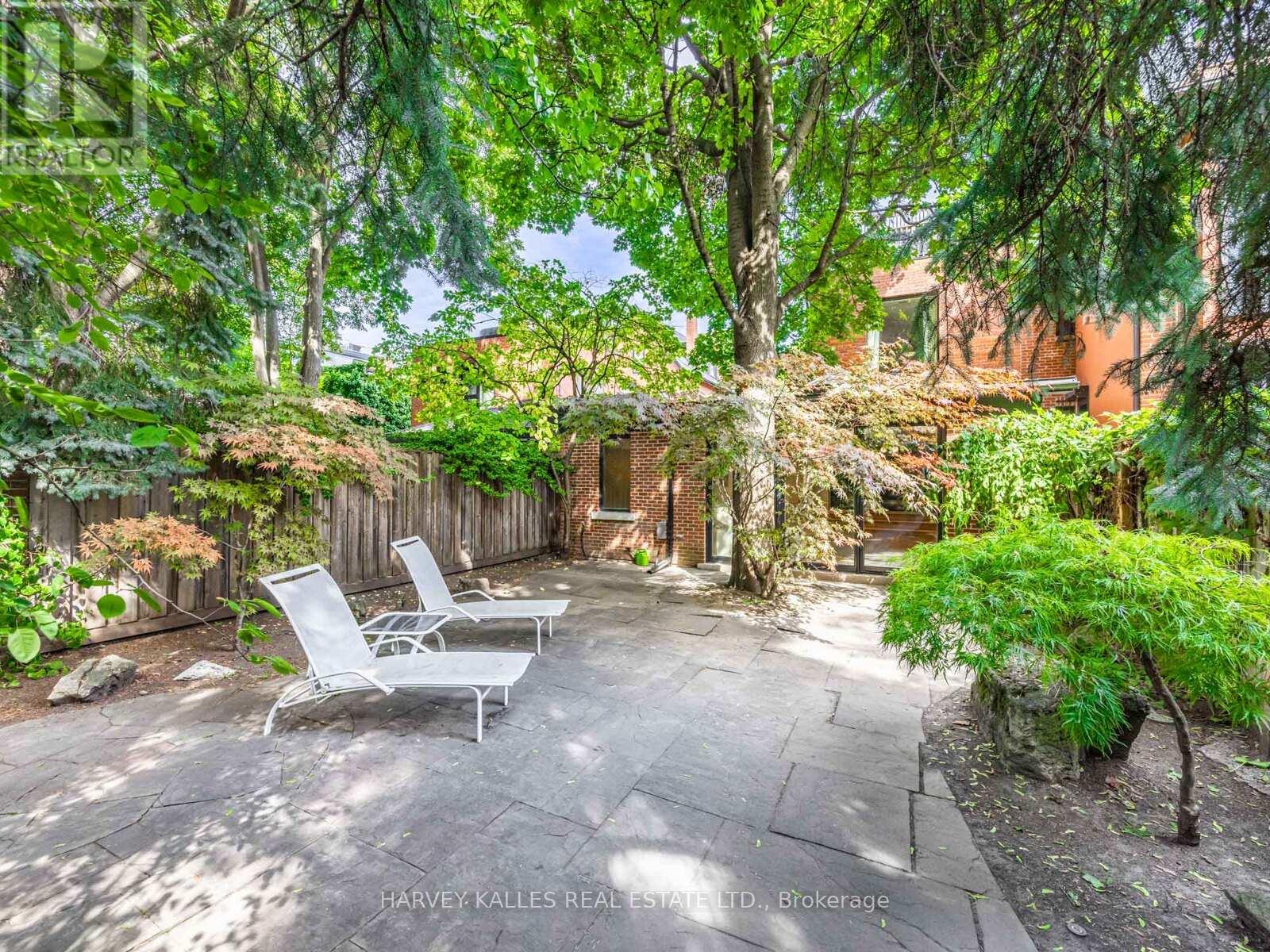 80 Hazelton Avenue, Toronto, Ontario  M5R 2E2 - Photo 44 - C12400232