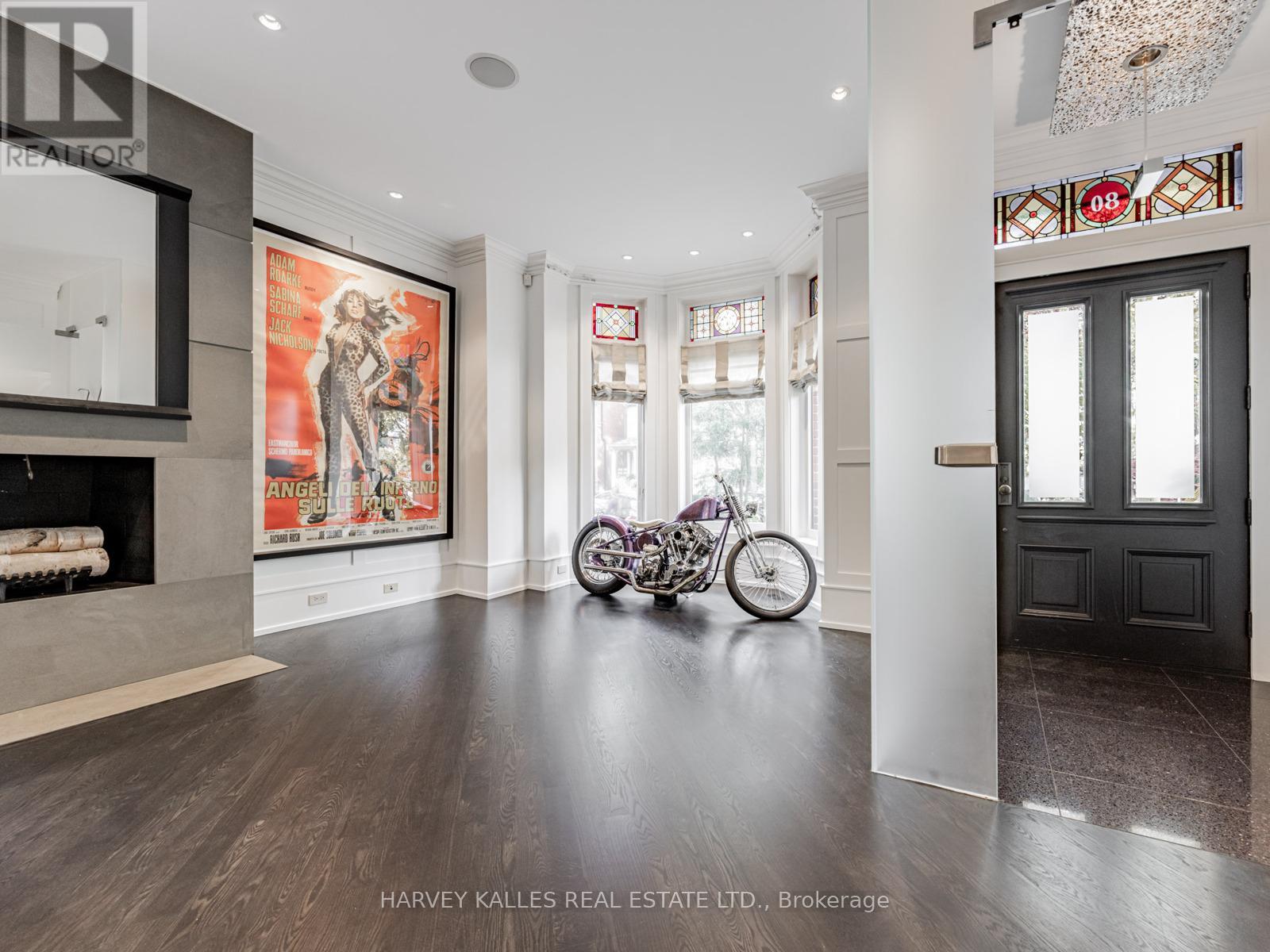 80 Hazelton Avenue, Toronto, Ontario  M5R 2E2 - Photo 7 - C12400232