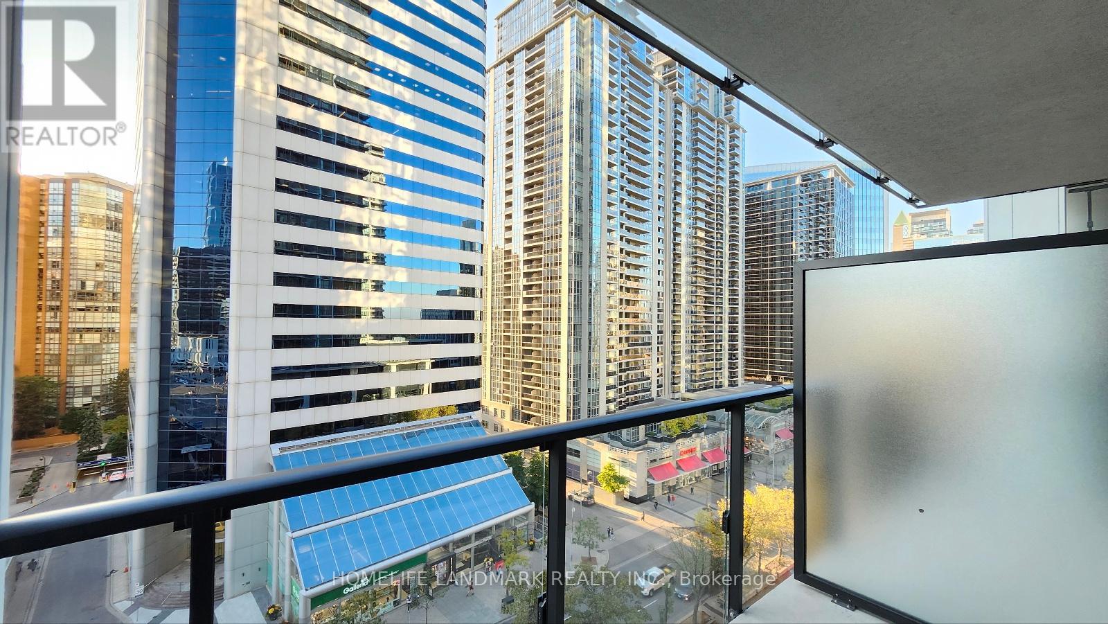 809 - 4955 Yonge Street, Toronto, Ontario  M2N 5N6 - Photo 15 - C12400274