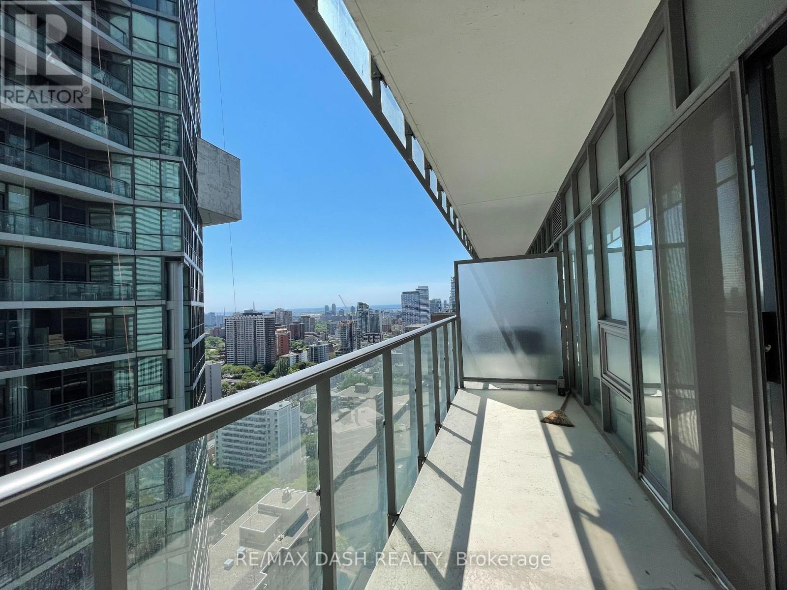 2709 - 33 Charles Street E, Toronto, Ontario  M4Y 1R9 - Photo 4 - C12400329