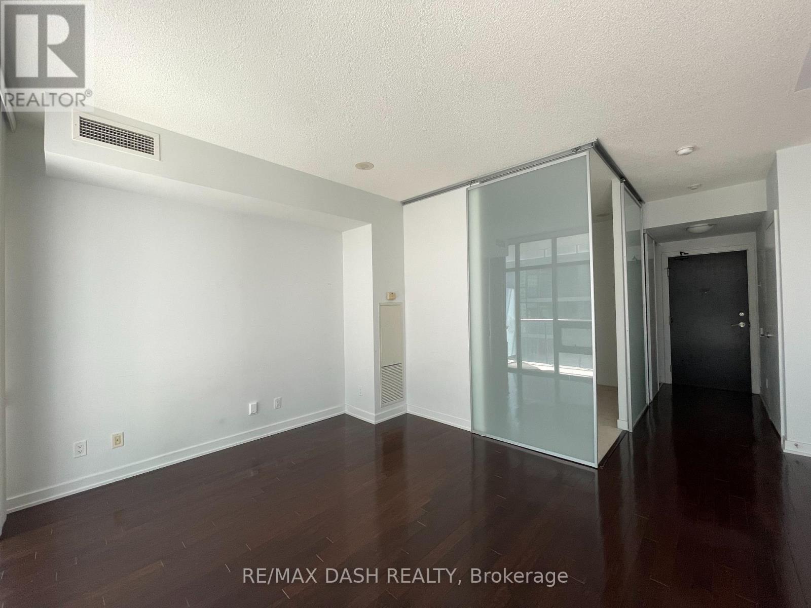2709 - 33 Charles Street E, Toronto, Ontario  M4Y 1R9 - Photo 5 - C12400329