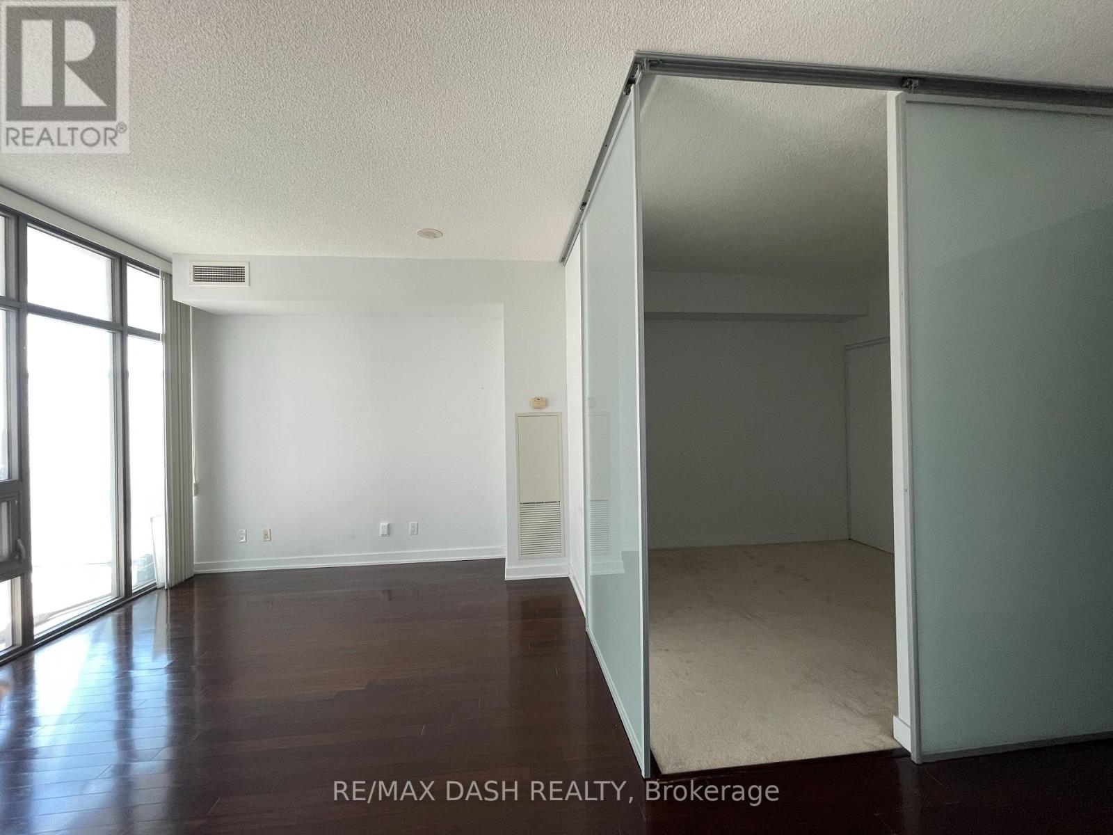 2709 - 33 Charles Street E, Toronto, Ontario  M4Y 1R9 - Photo 6 - C12400329