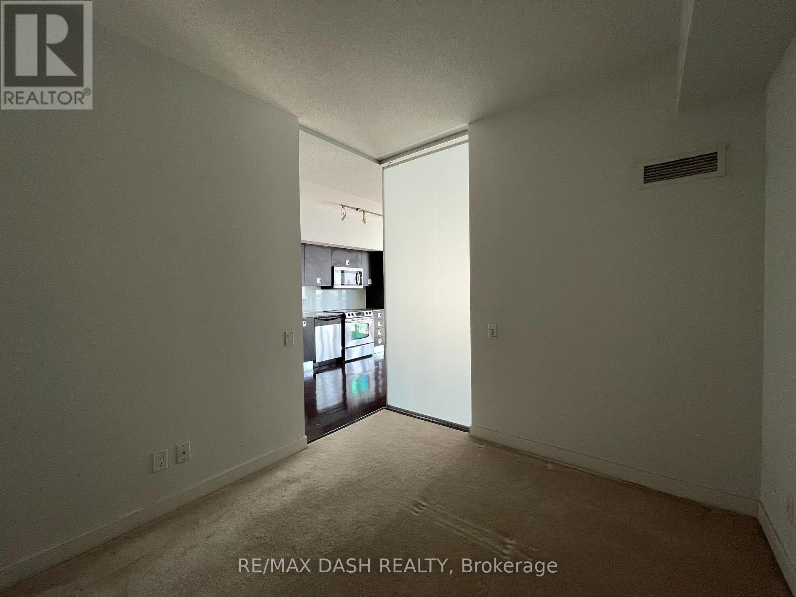 2709 - 33 Charles Street E, Toronto, Ontario  M4Y 1R9 - Photo 7 - C12400329