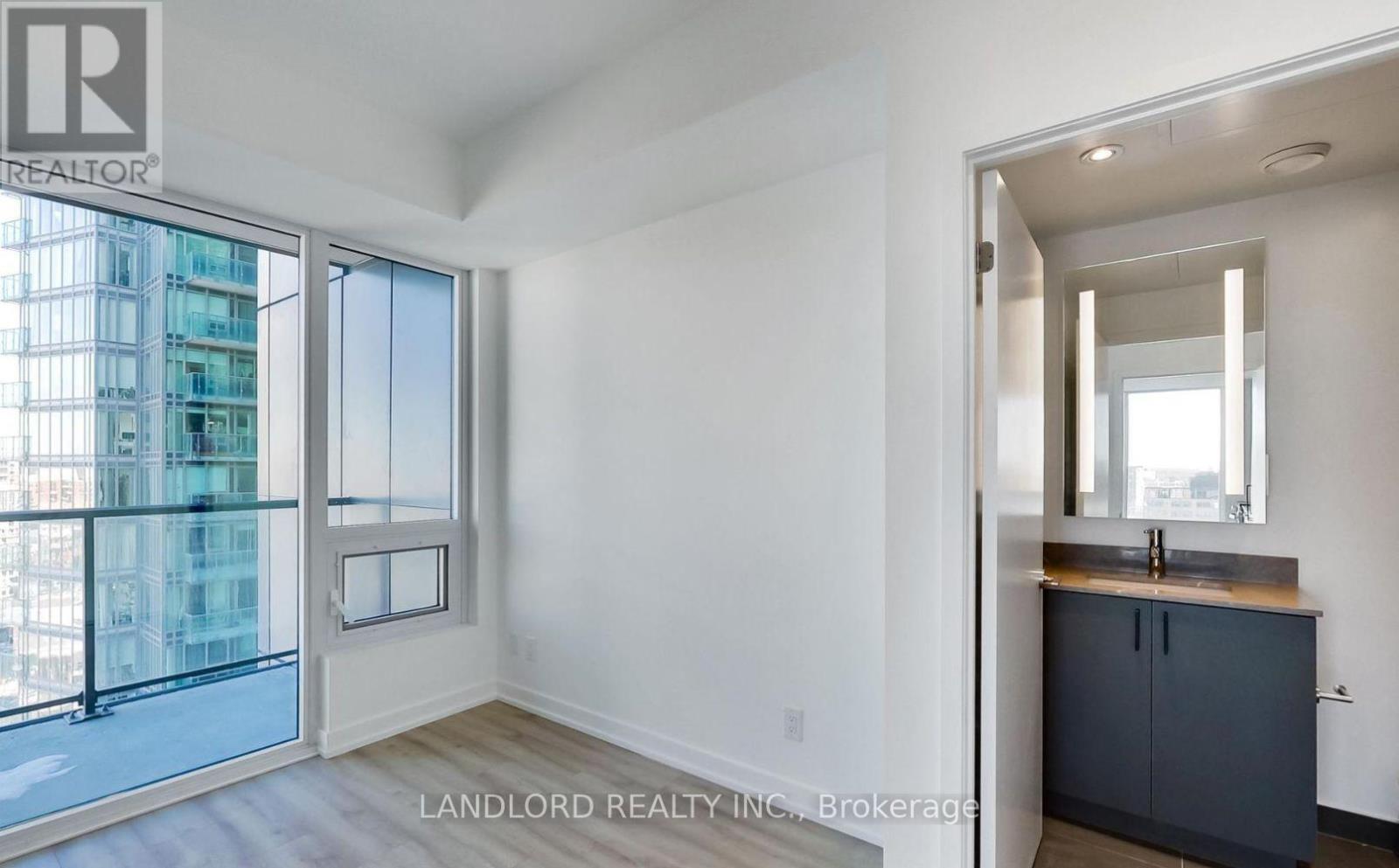 1205 - 135 East Liberty Street, Toronto, Ontario  M6K 3K4 - Photo 13 - C12400342