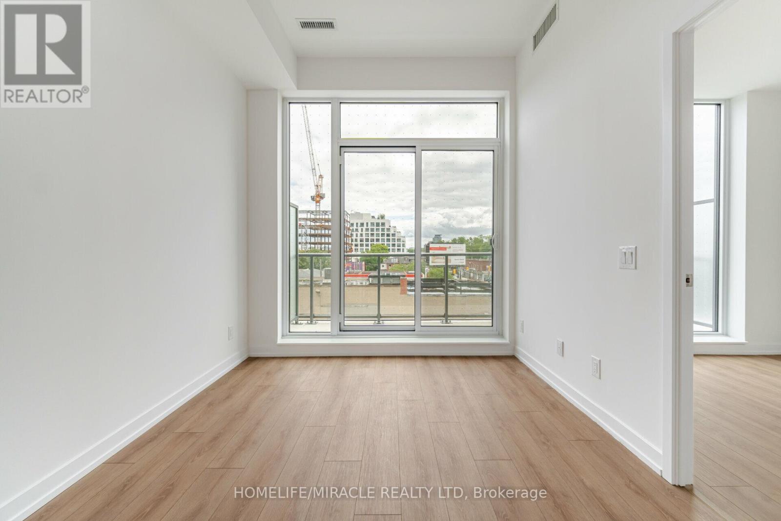 317 - 500 Dupont Street, Toronto, Ontario  M6G 0B8 - Photo 13 - C12400370