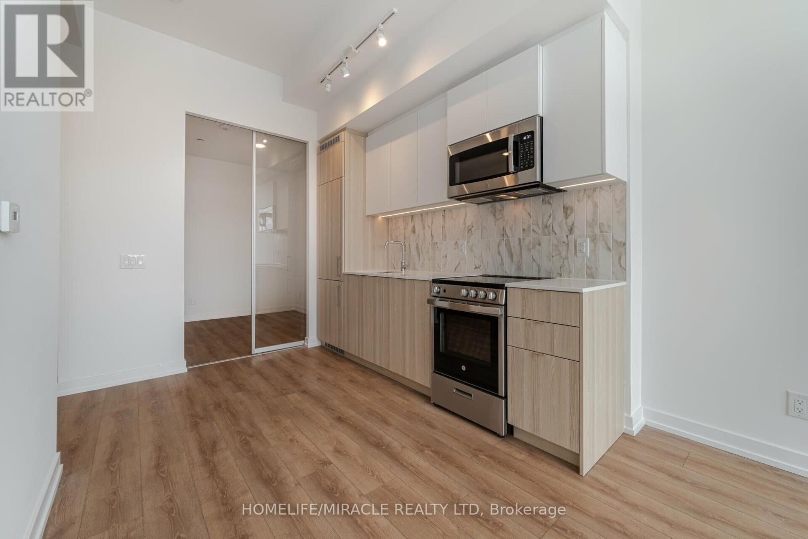 317 - 500 Dupont Street, Toronto, Ontario  M6G 0B8 - Photo 9 - C12400370