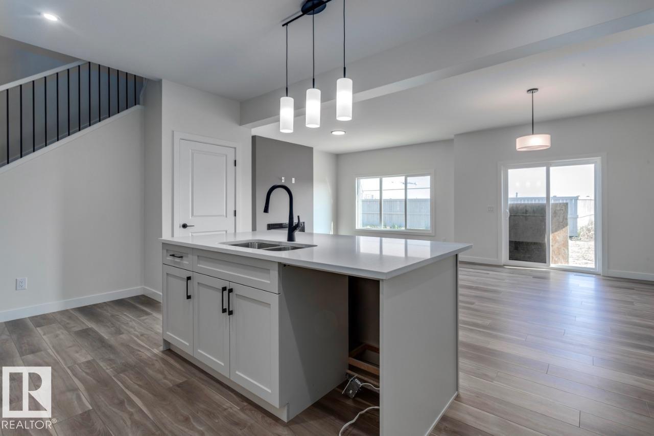 8821 223a Av Nw, Edmonton, Alberta  T5T 7X2 - Photo 13 - E4448350