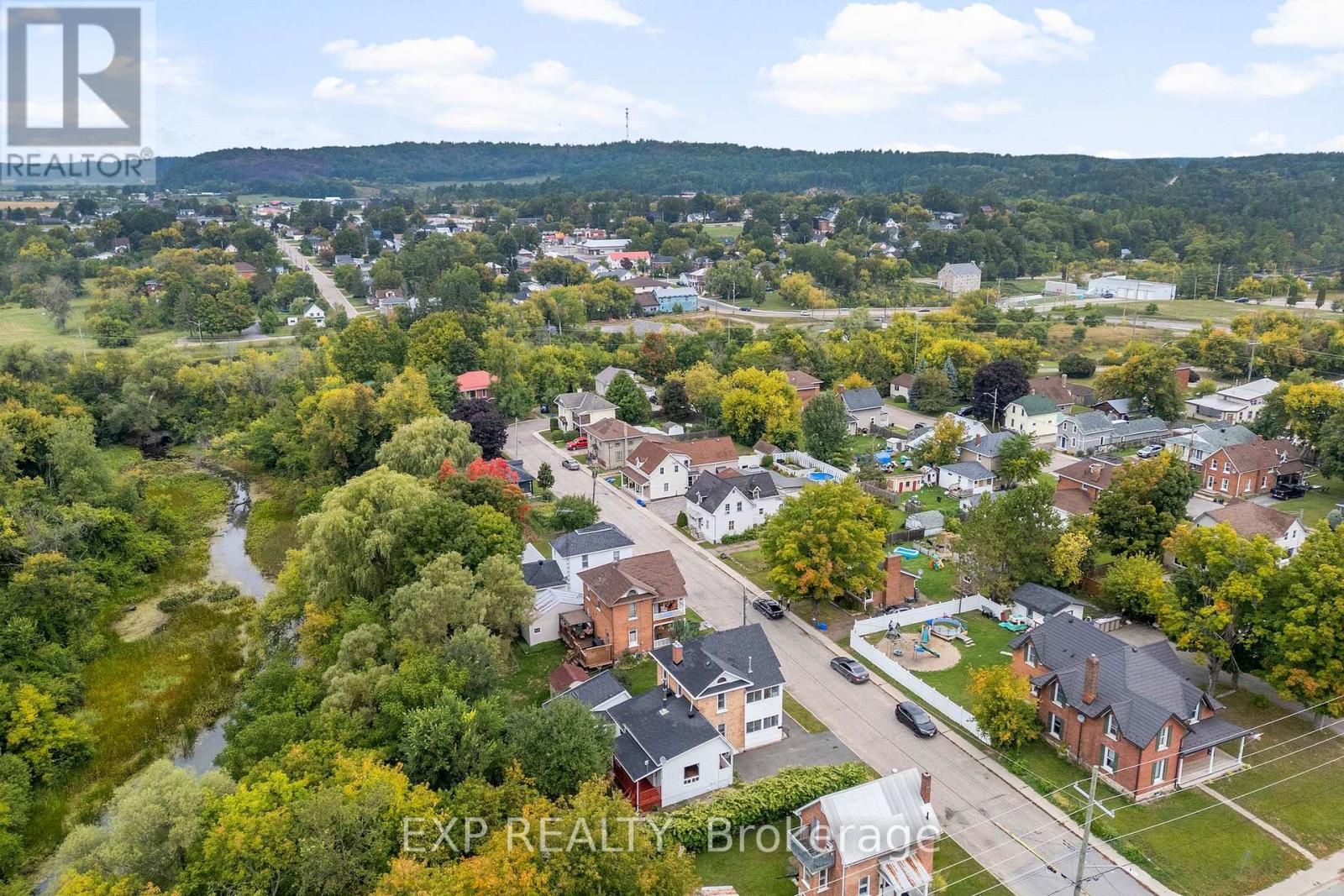 84 Bank Street N, Renfrew, Ontario  K7V 2E2 - Photo 36 - X12400049