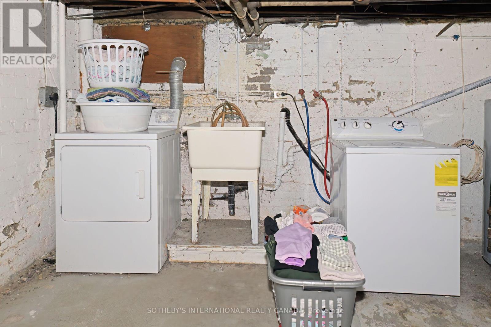 60 Mortimer Avenue, Toronto (Broadview North), Ontario  M4K 2A1 - Photo 13 - E12400354