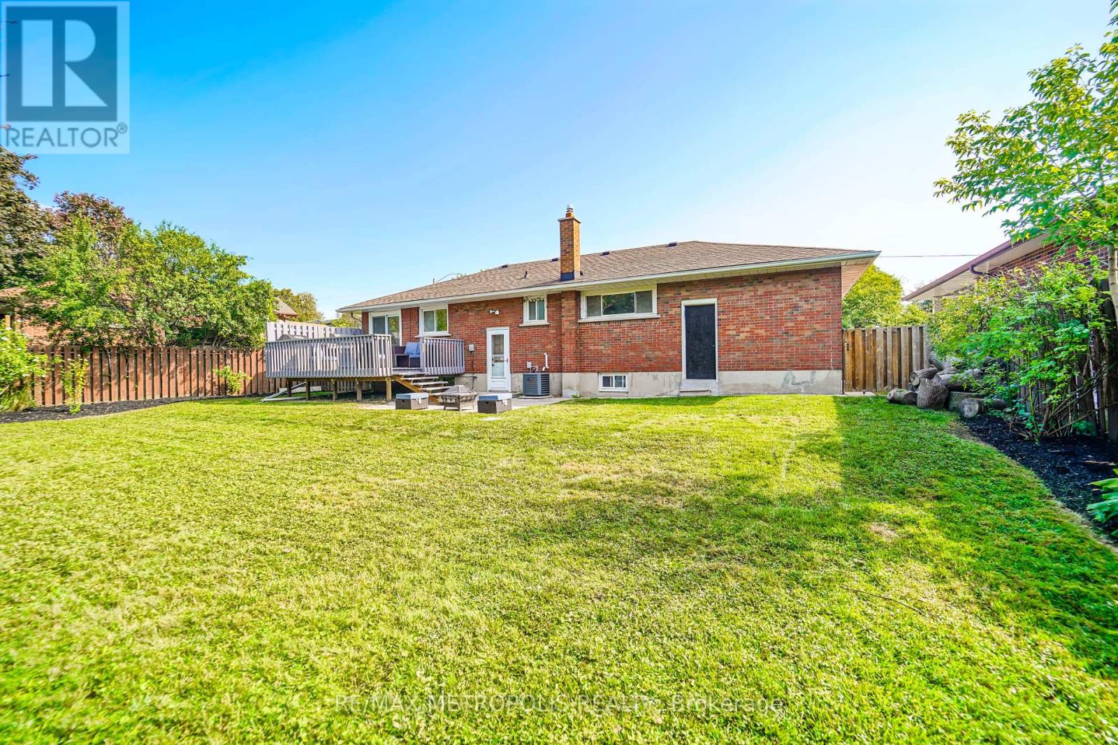 Lorem Ipsum Dolor, Oshawa, Ontario  L1H  - Photo 10 - DEMO28855727