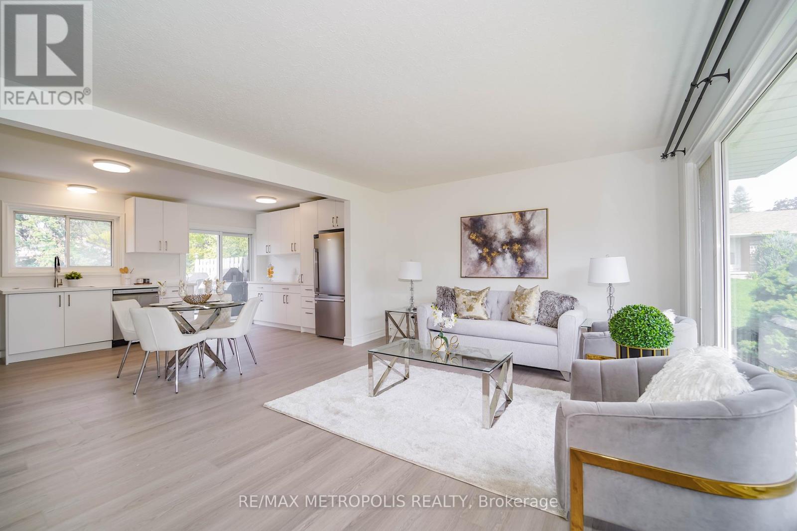 Lorem Ipsum Dolor, Oshawa, Ontario  L1H  - Photo 16 - DEMO28855727