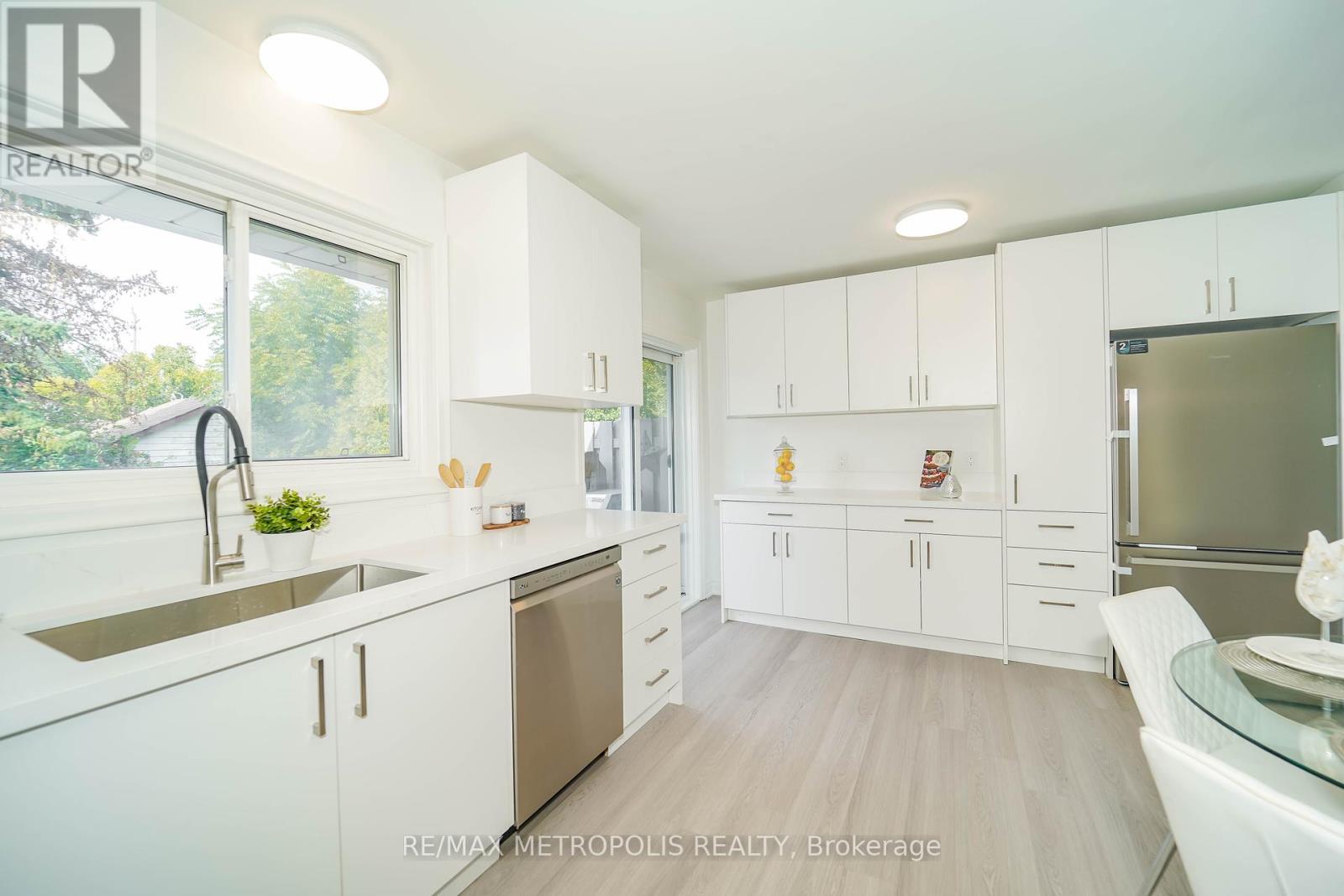 Lorem Ipsum Dolor, Oshawa, Ontario  L1H  - Photo 24 - DEMO28855727