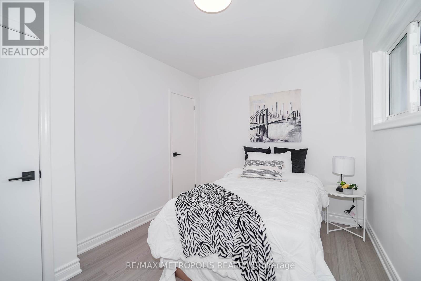 Lorem Ipsum Dolor, Oshawa, Ontario  L1H  - Photo 33 - DEMO28855727