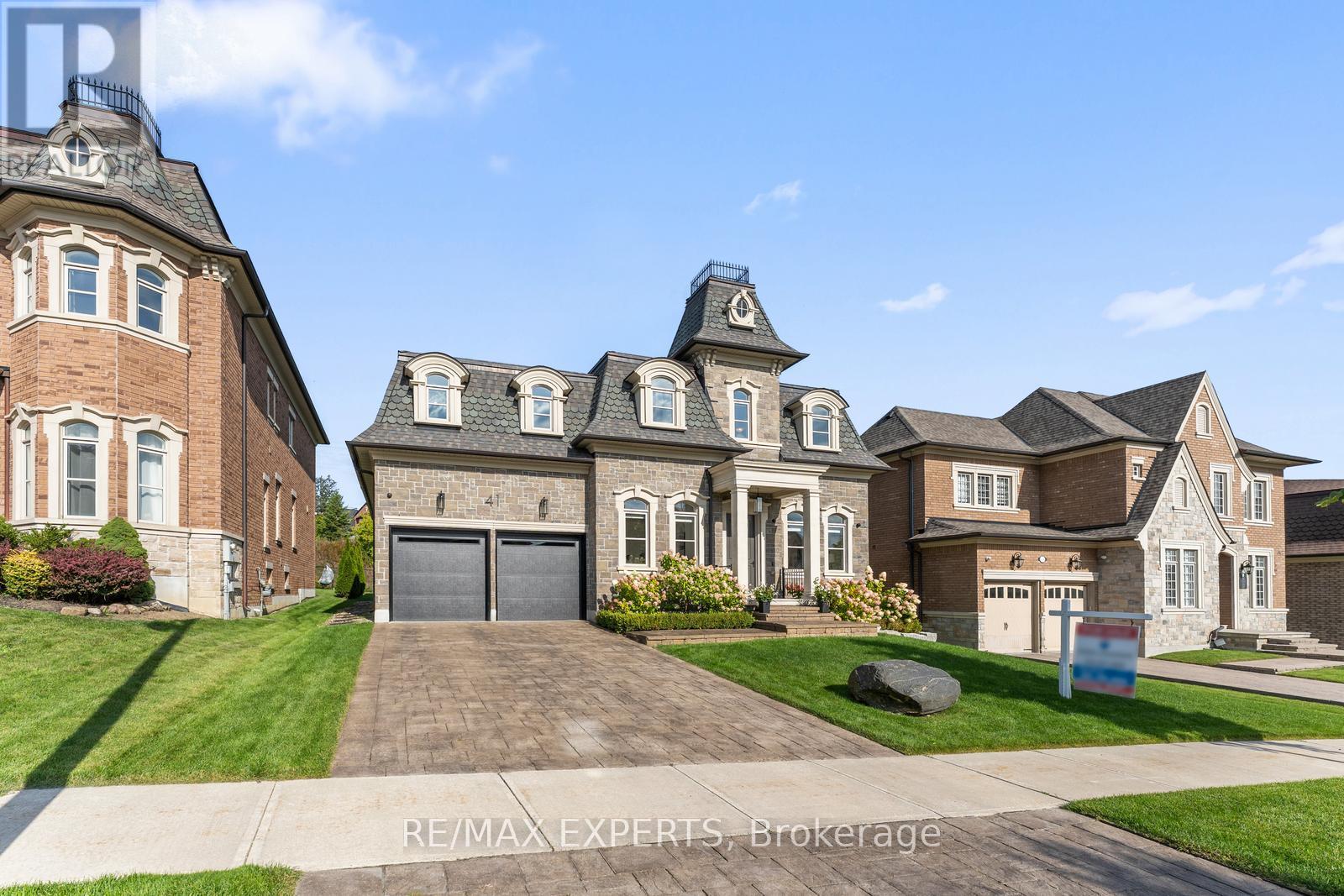 41 Annsleywood Court, Vaughan, Ontario  L4H 4G6 - Photo 2 - N12400297