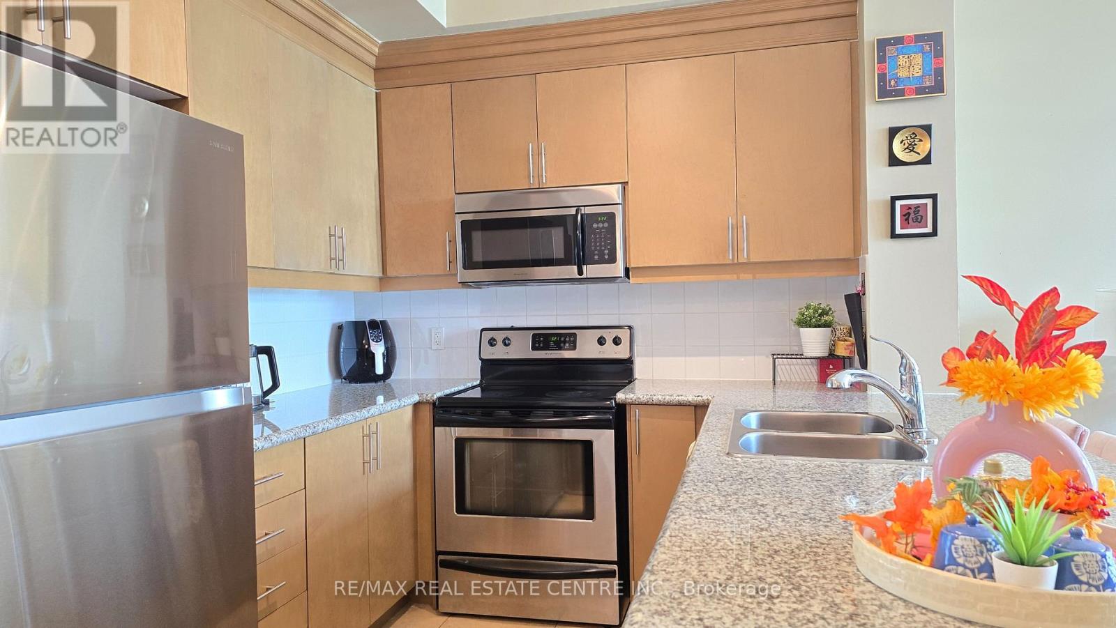 Ph207 - 18 Harding Boulevard, Richmond Hill, Ontario  L4C 0T3 - Photo 22 - N12400359
