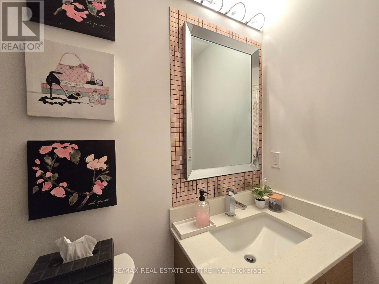 Ph207 - 18 Harding Boulevard, Richmond Hill, Ontario  L4C 0T3 - Photo 37 - N12400359