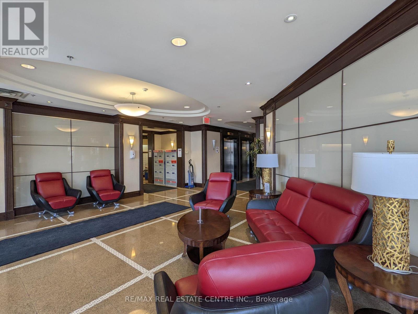 Ph207 - 18 Harding Boulevard, Richmond Hill, Ontario  L4C 0T3 - Photo 40 - N12400359