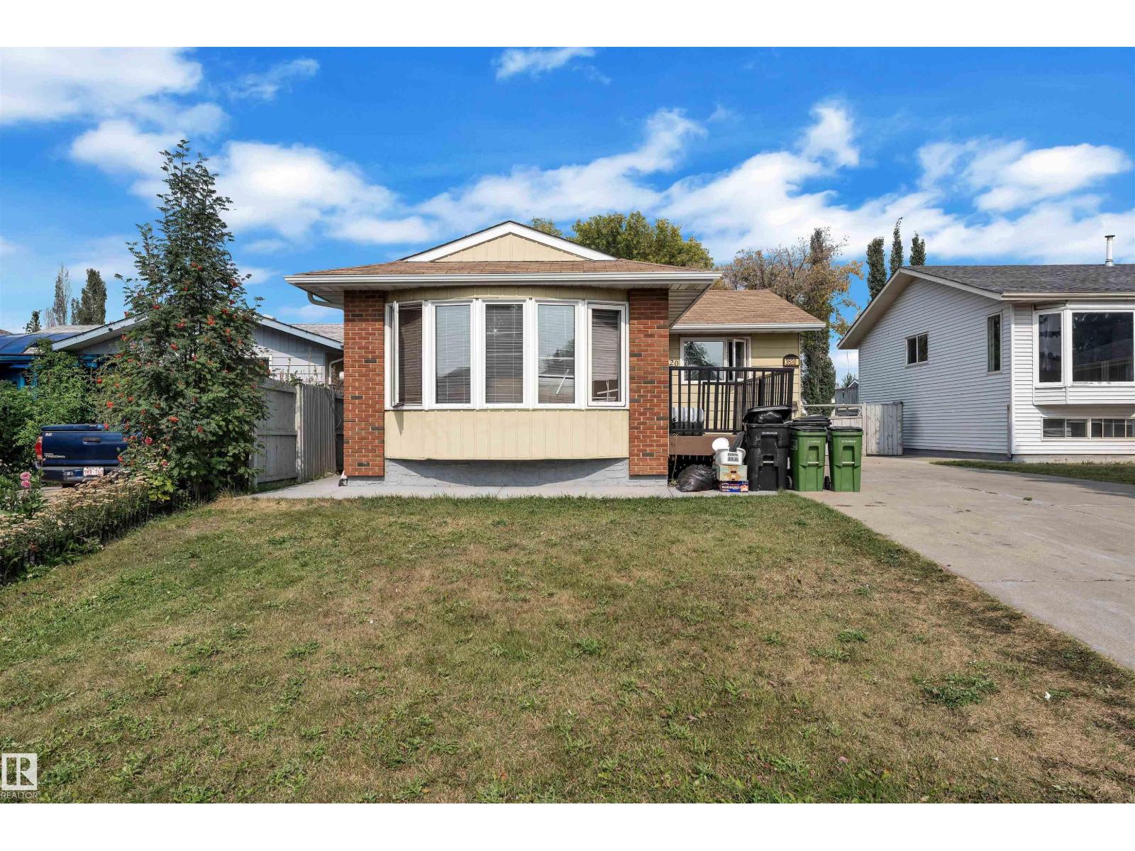 3520 19 AV NW, Edmonton, Alberta