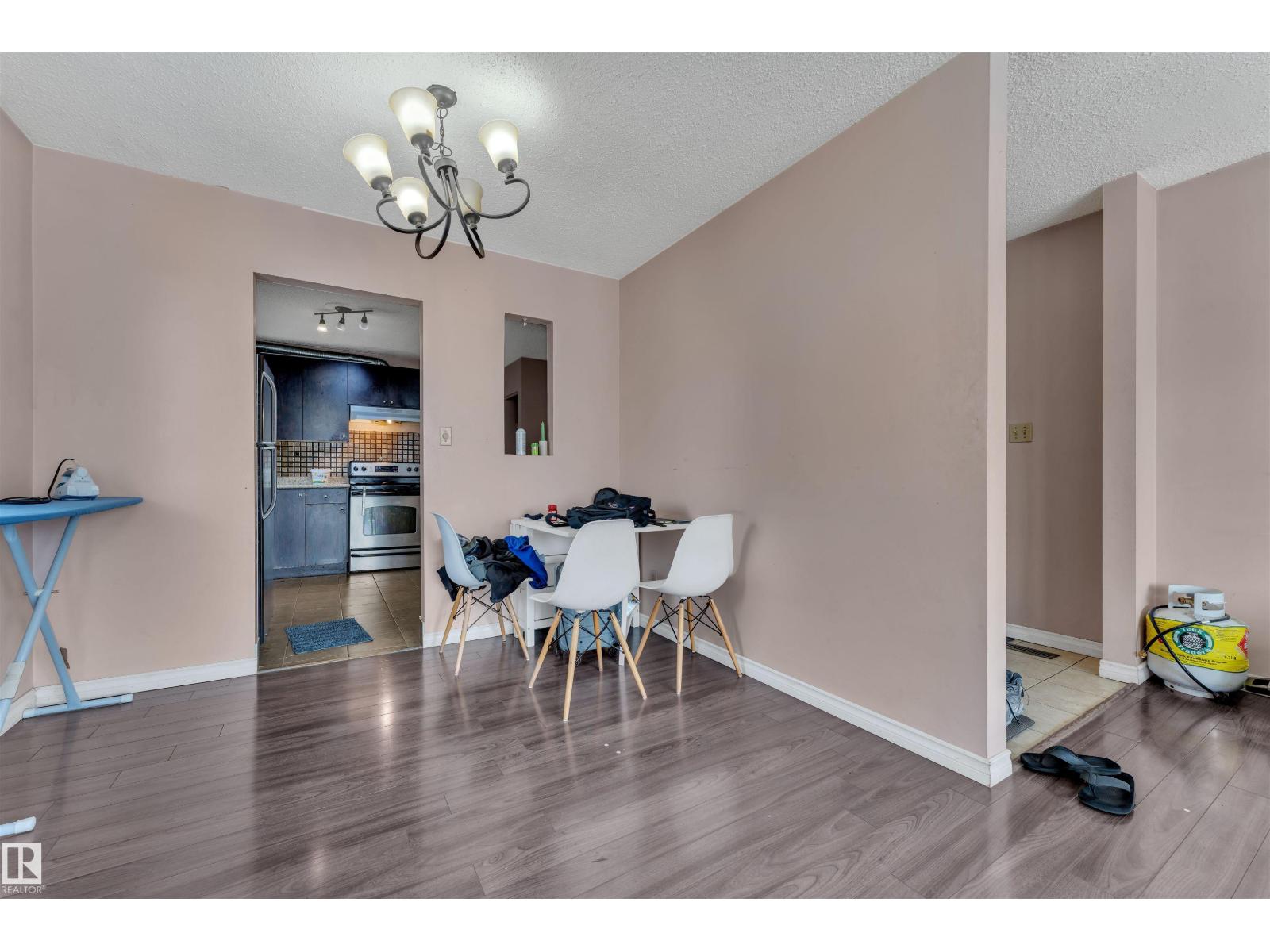3520 19 Av Nw, Edmonton, Alberta  T6L 2Z9 - Photo 11 - E4457502