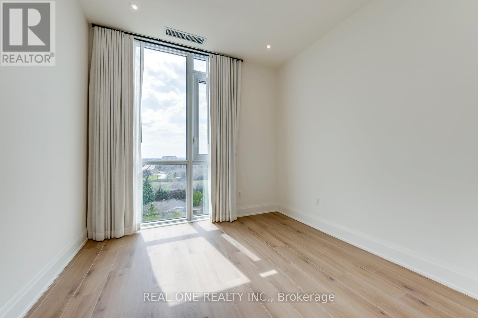 815 - 509 Dundas Street W, Oakville, Ontario  L6M 4M2 - Photo 36 - W12400213