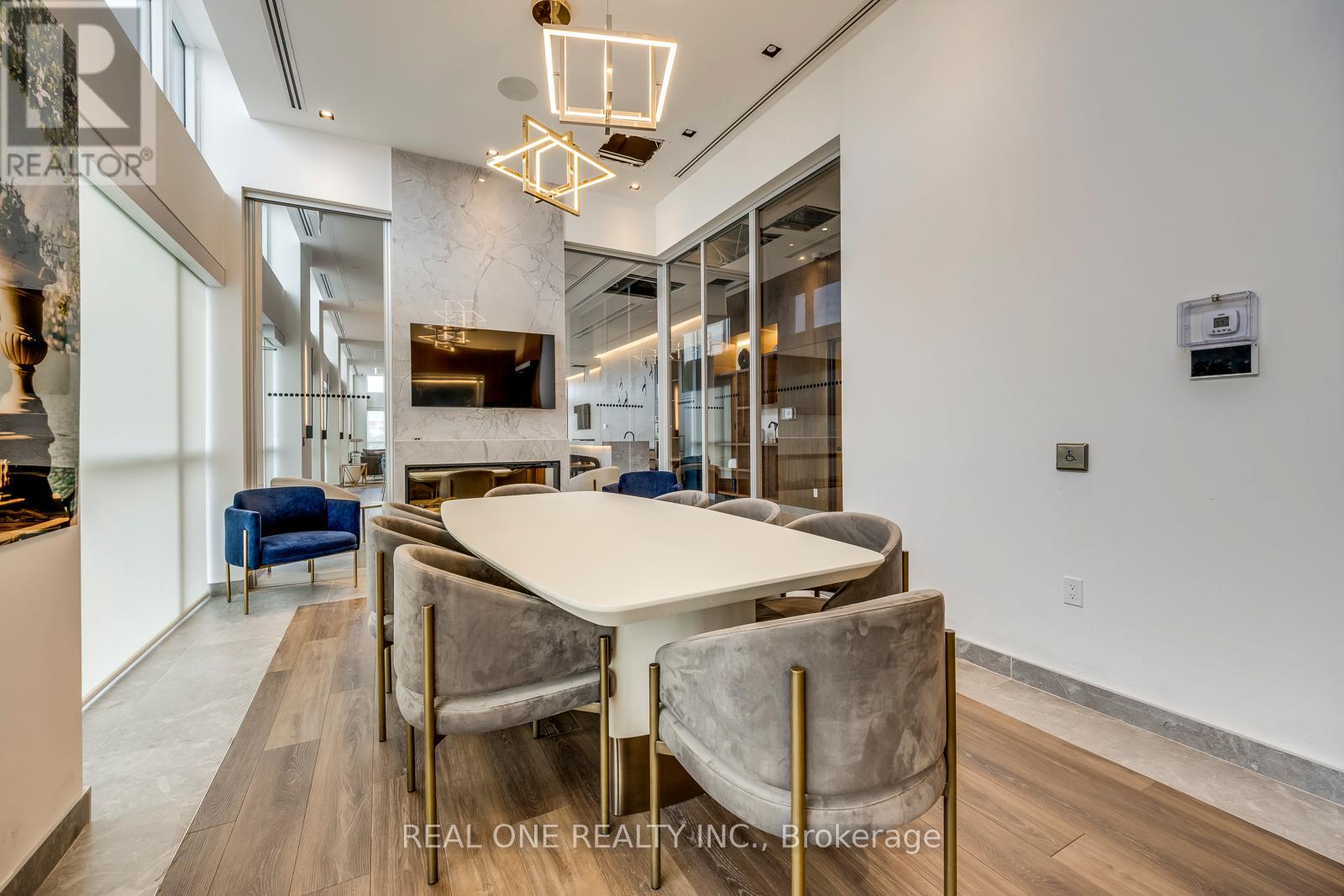 815 - 509 Dundas Street W, Oakville, Ontario  L6M 4M2 - Photo 48 - W12400213